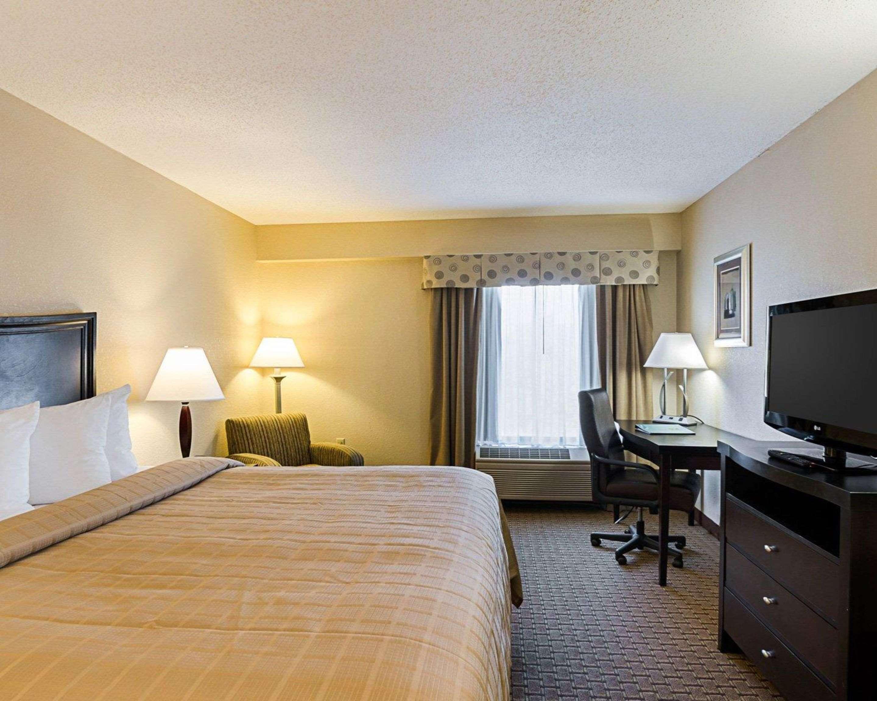 Quality Inn Troutville - Roanoke North Dış mekan fotoğraf