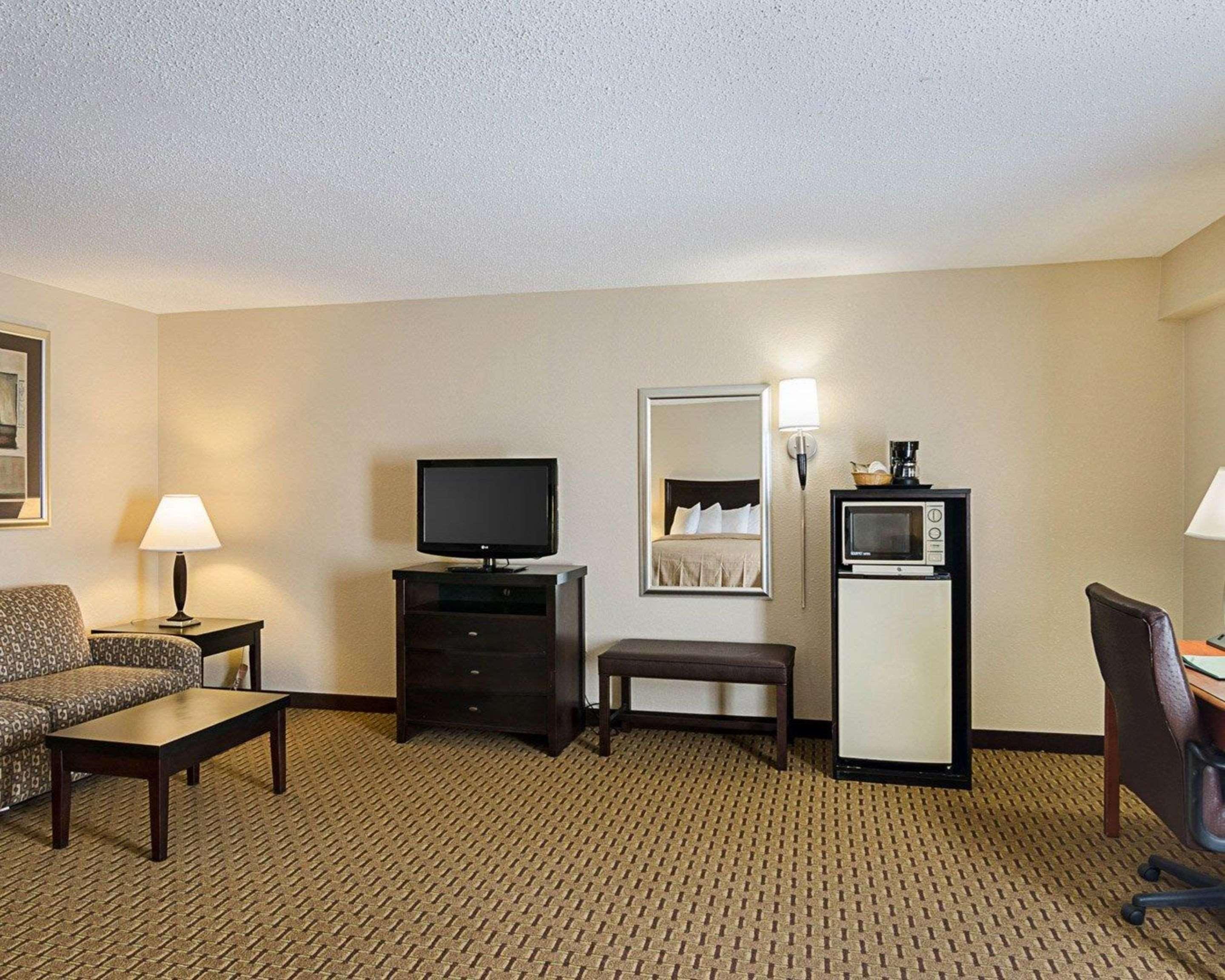 Quality Inn Troutville - Roanoke North Dış mekan fotoğraf