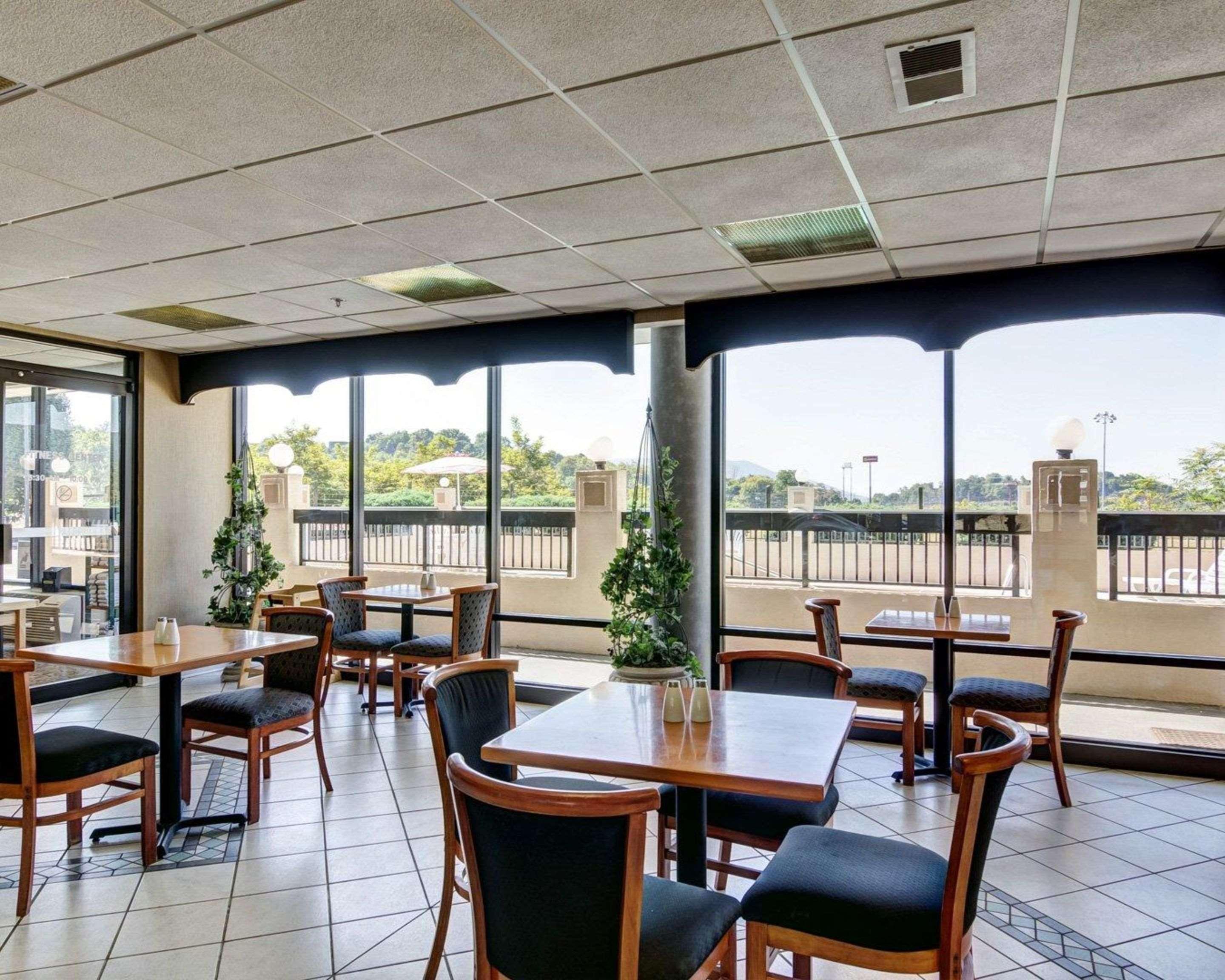 Quality Inn Troutville - Roanoke North Dış mekan fotoğraf