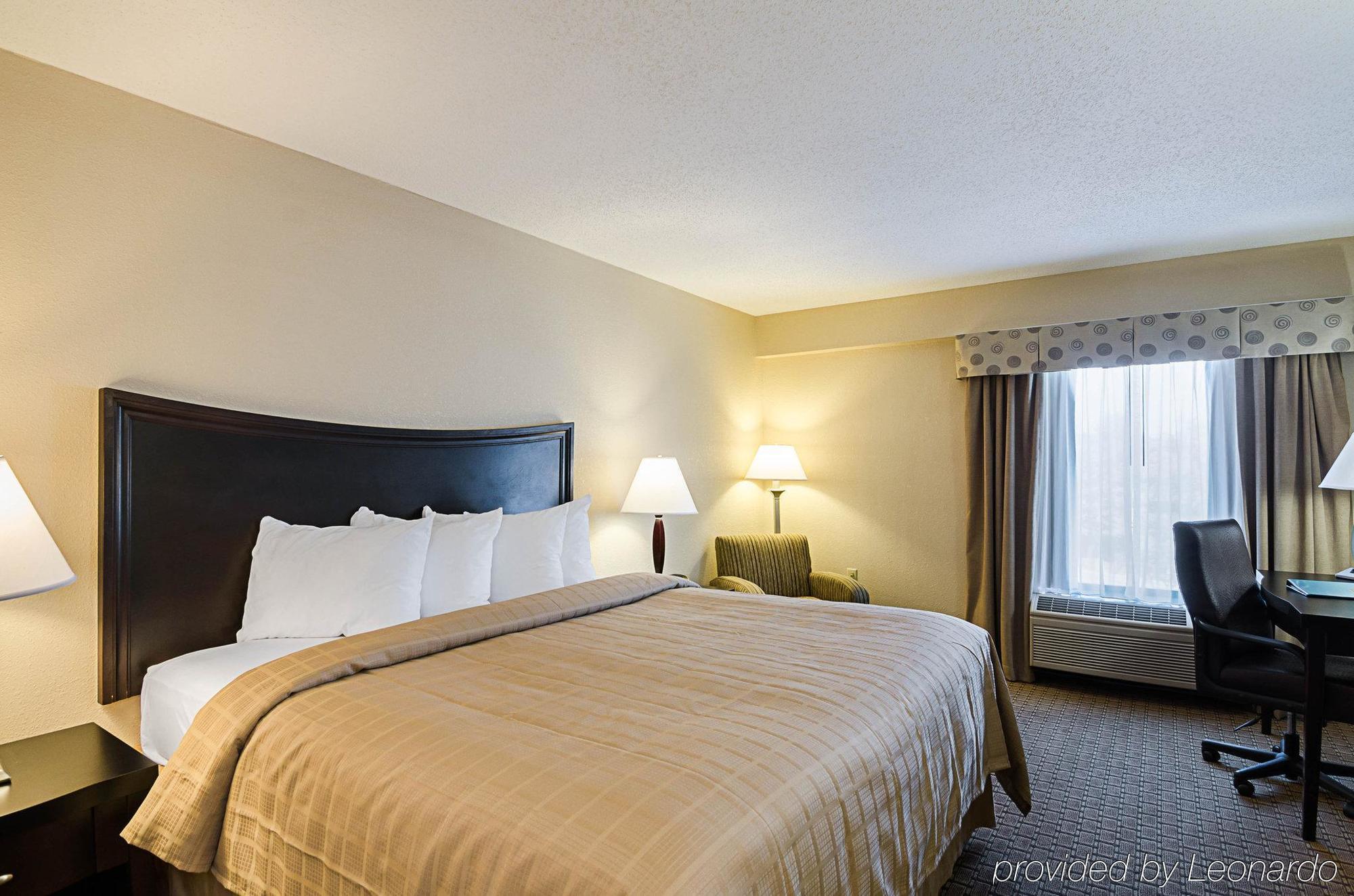 Quality Inn Troutville - Roanoke North Dış mekan fotoğraf