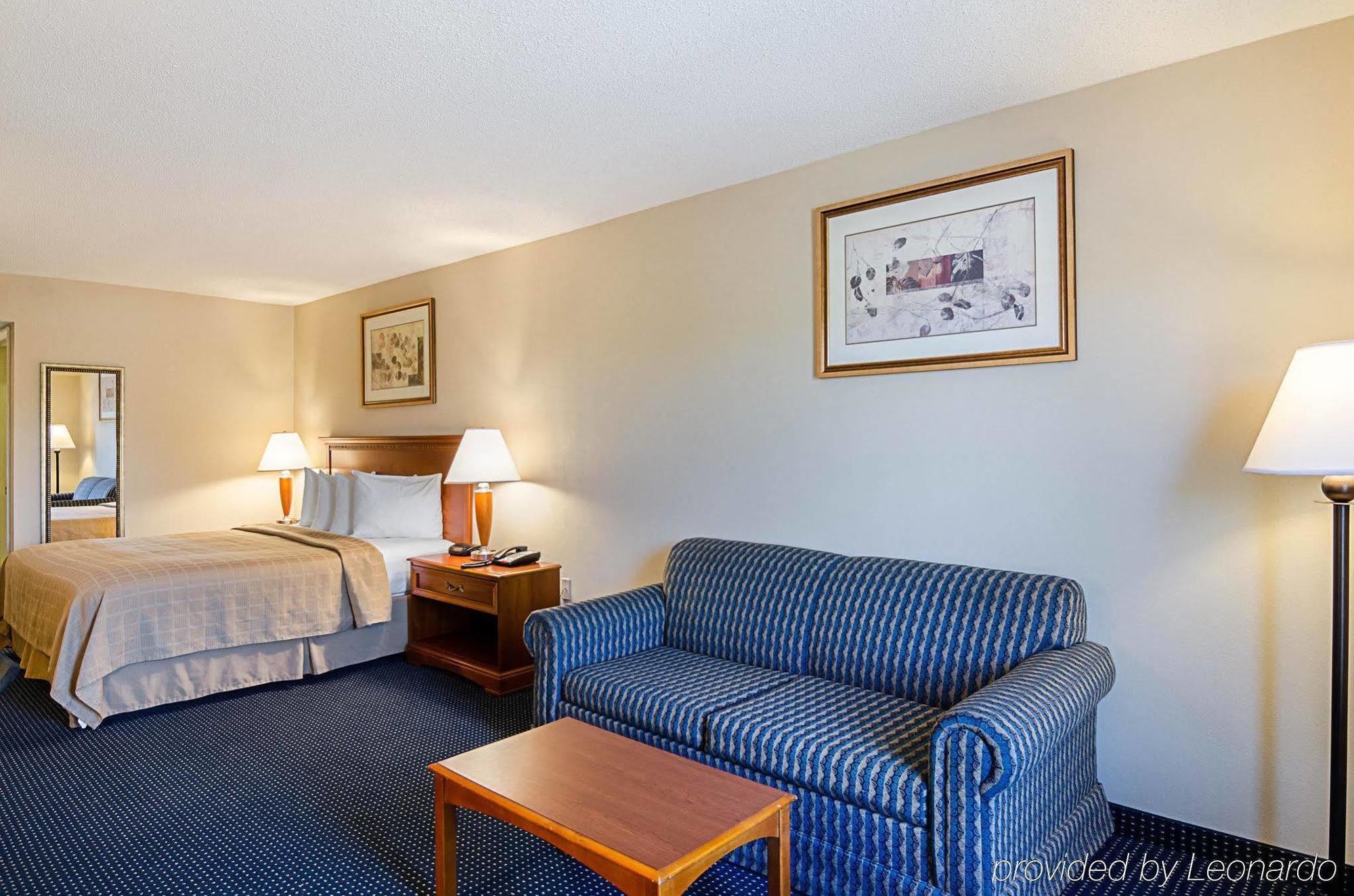 Quality Inn Troutville - Roanoke North Dış mekan fotoğraf