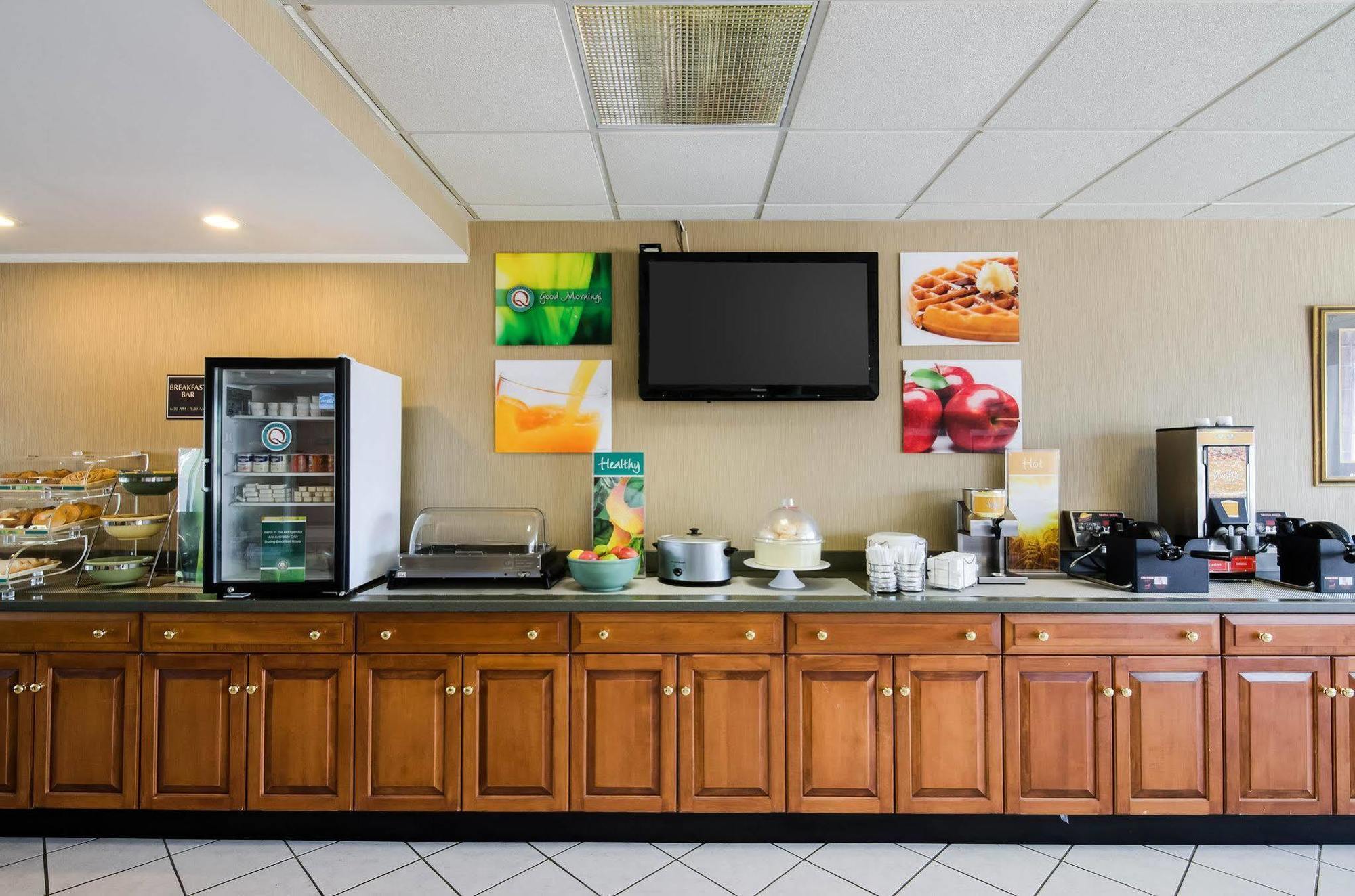 Quality Inn Troutville - Roanoke North Dış mekan fotoğraf